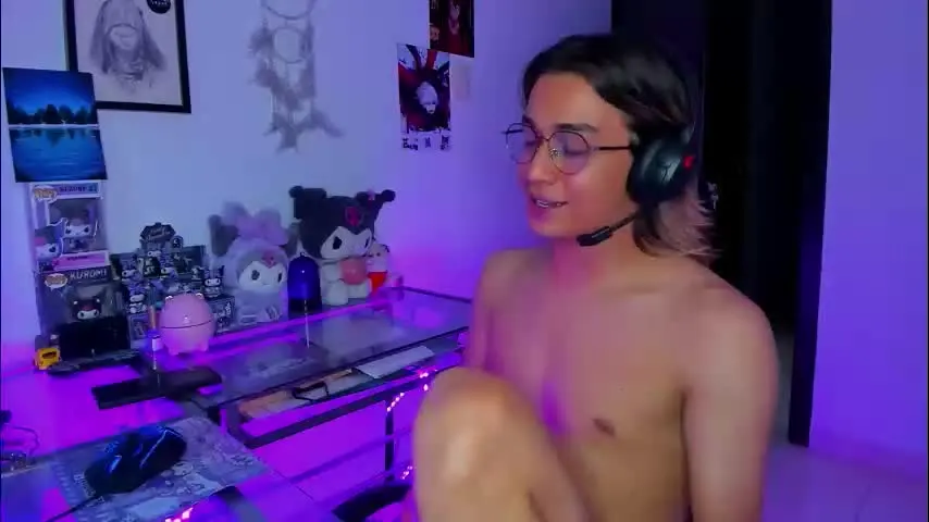 keita_moon — play with cock [66 tokens left] be my king #Twink #young #bigcock #lovense #femboy #cum