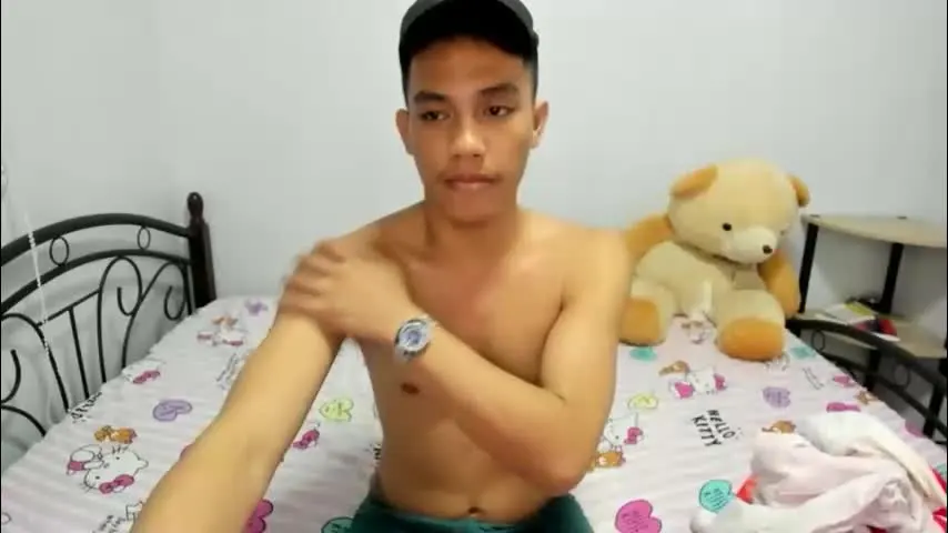 urfucker_vinz — TASTE MY FRESH MILK BABE #asian #bigcock #cum #bigloaded #twink #new [1107 tokens remaining]
